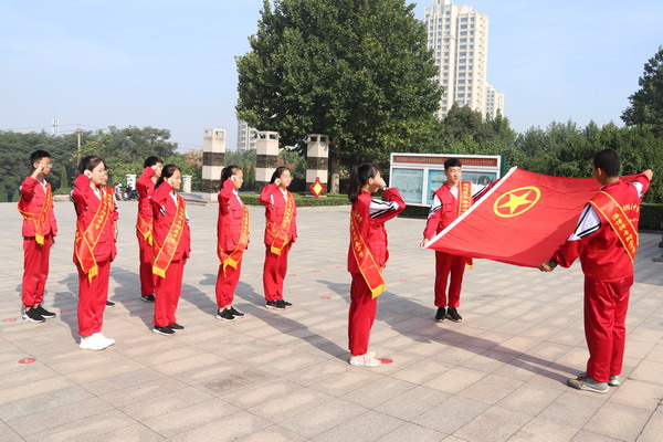 3主題團(tuán)日_縮小大小.JPG