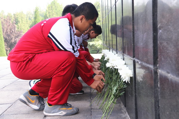 2主題團(tuán)日_縮小大小.jpg
